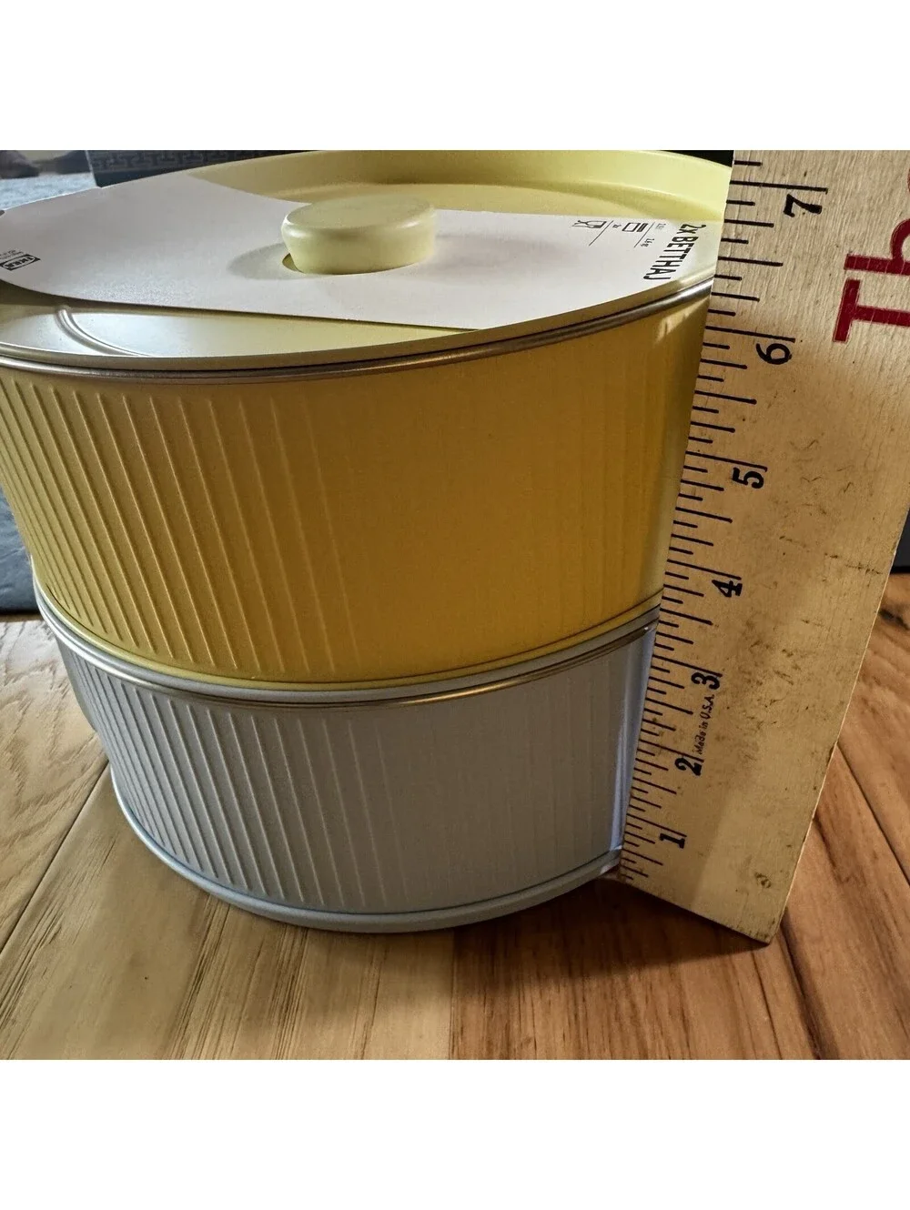 IKEA of Sweden BETTHAJ Food Storage Containers w Lids Set of 2 Yellow Blue New